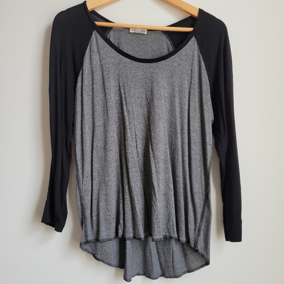 Wilfred Baseball Tee - Picture 2 of 6